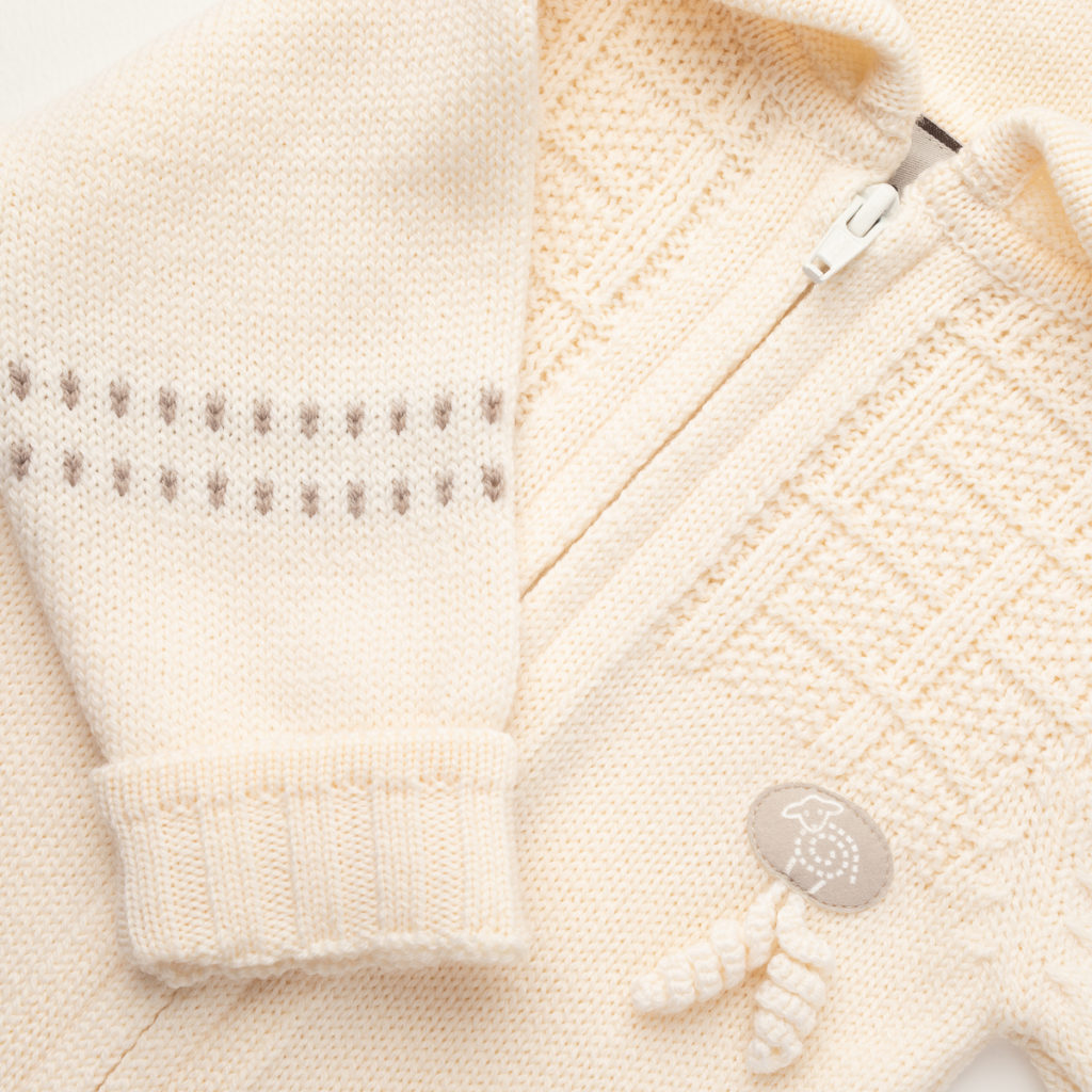 Sparkedress til baby i merinoull