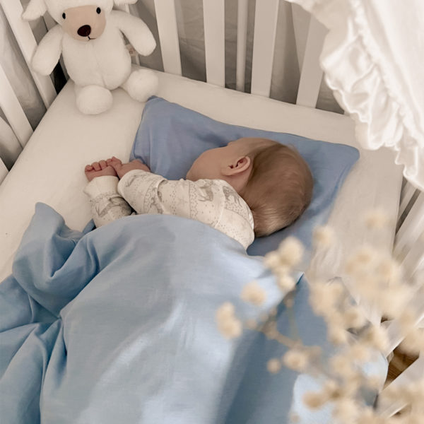 Sengesett baby 80x100 - Lillelam sengetoy lysebla 2