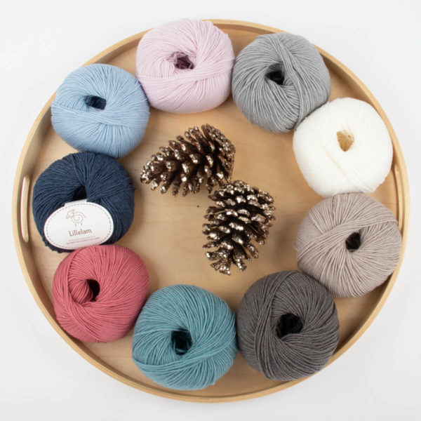 Alle farger 1 Håndstrikkepakke Baby - Alle farger 1