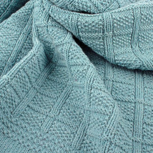 Strikkepakke Classic pledd - Lillelam handstrikk Pledd sjogronn 3